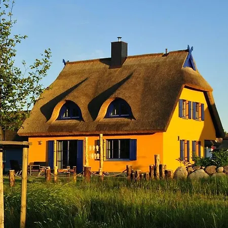 Fisherman's Comfortable Holiday home Glowe